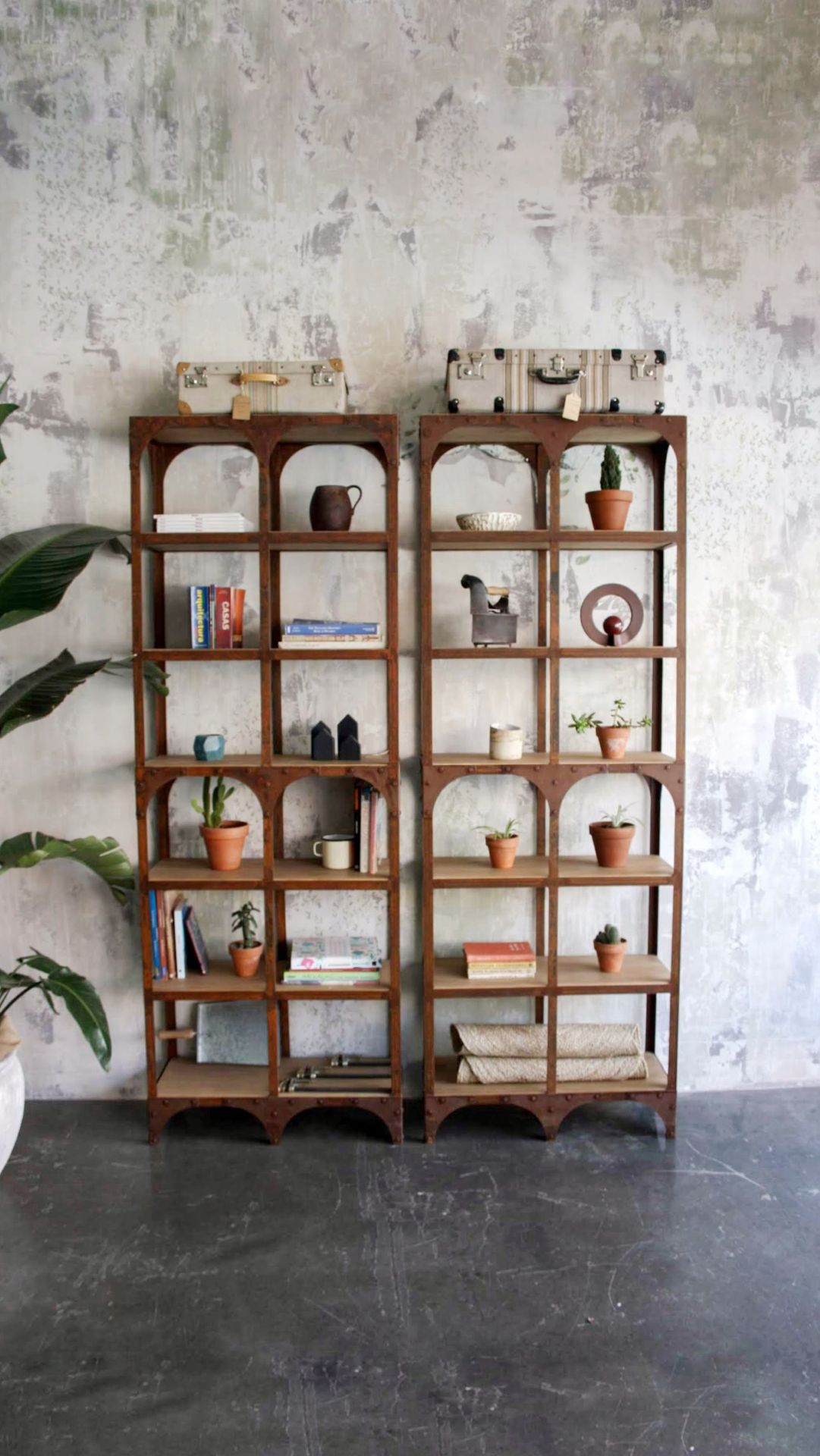 Estanterias altas roblon